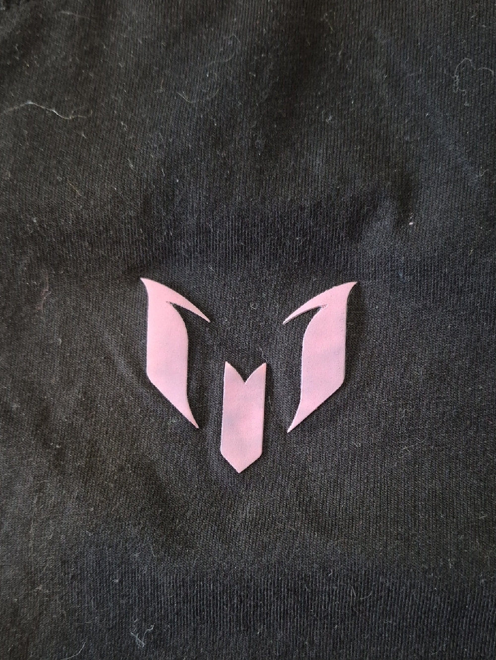 MESSI Men's Size Medium Black Logo Tee with Pink Accent - Picture 7 of 7
